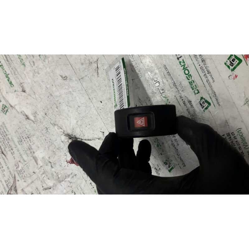 Recambio de warning para opel astra g caravan comfort referencia OEM IAM 90561384 90437427