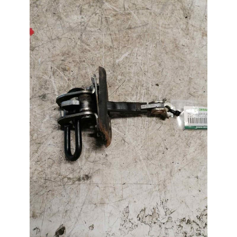Recambio de retenedor puerta para fiat linea (110) activa (110.0/111.0) referencia OEM IAM DELANTERA DERECHA