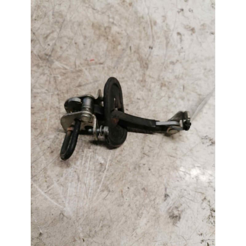 Recambio de retenedor puerta para fiat linea (110) activa (110.0/111.0) referencia OEM IAM TRASERA IZQUIERDA