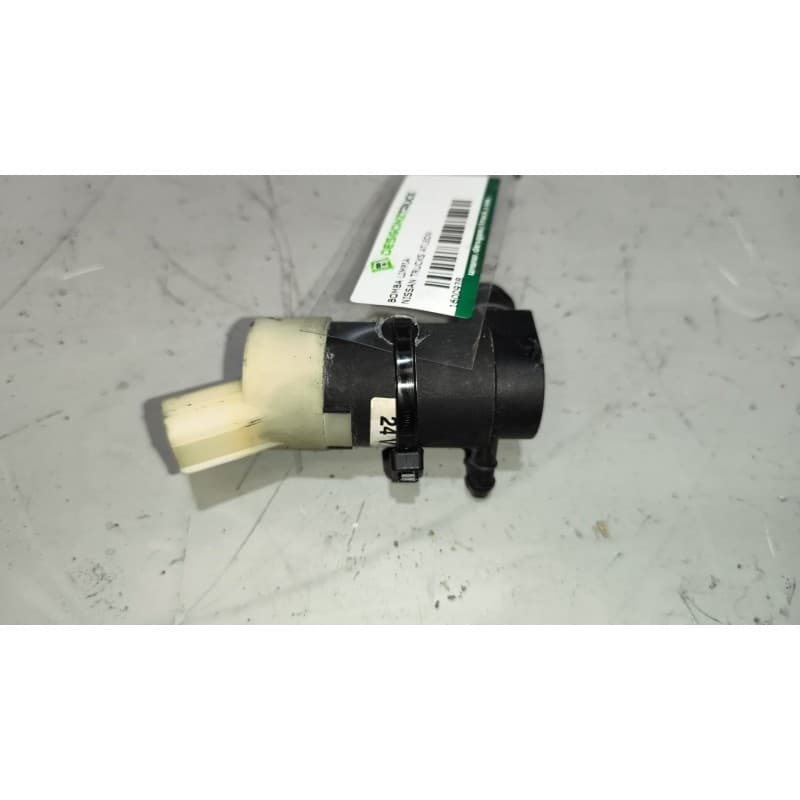 Recambio de bomba limpia para nissan trucks atleon tk160.95 referencia OEM IAM - Blanco