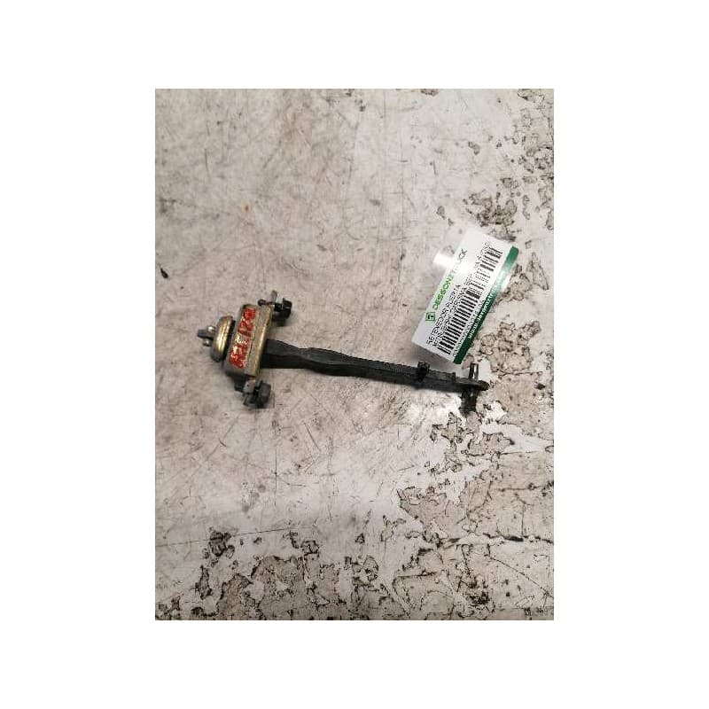 Recambio de retenedor puerta para mitsubishi carisma berlina 5 (da0) 1900 di-d comfort referencia OEM IAM DELANTERA IZQUIERDA