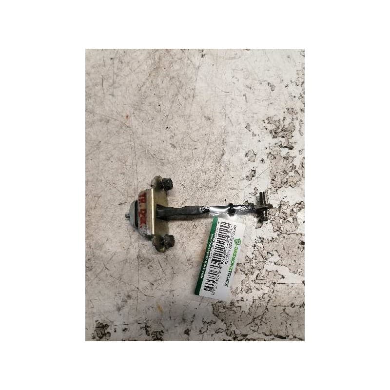 Recambio de retenedor puerta para mitsubishi carisma berlina 5 (da0) 1900 di-d comfort referencia OEM IAM TRASERA IZQUIERDA