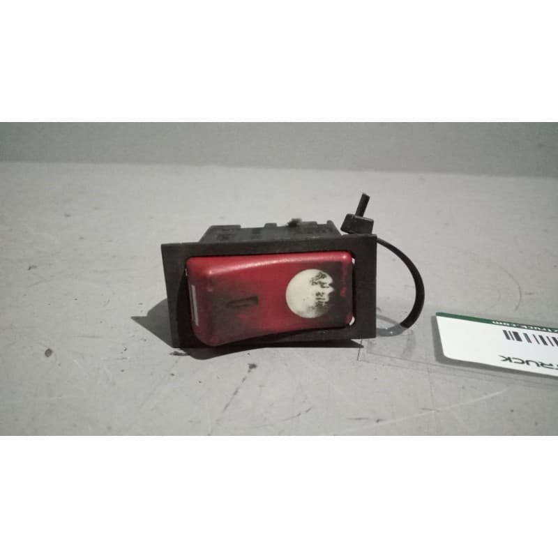 Recambio de warning para man l 2000 evolution l 2000 fki lk cabina doble con 3 puertas referencia OEM IAM