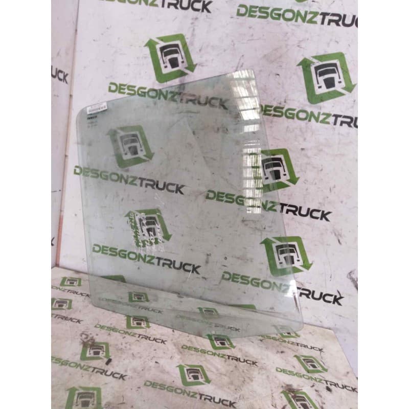Recambio de luna delantera derecha para iveco eurostar (ld) fsa (ld 440 e 43 4x2) gran espacio referencia OEM IAM