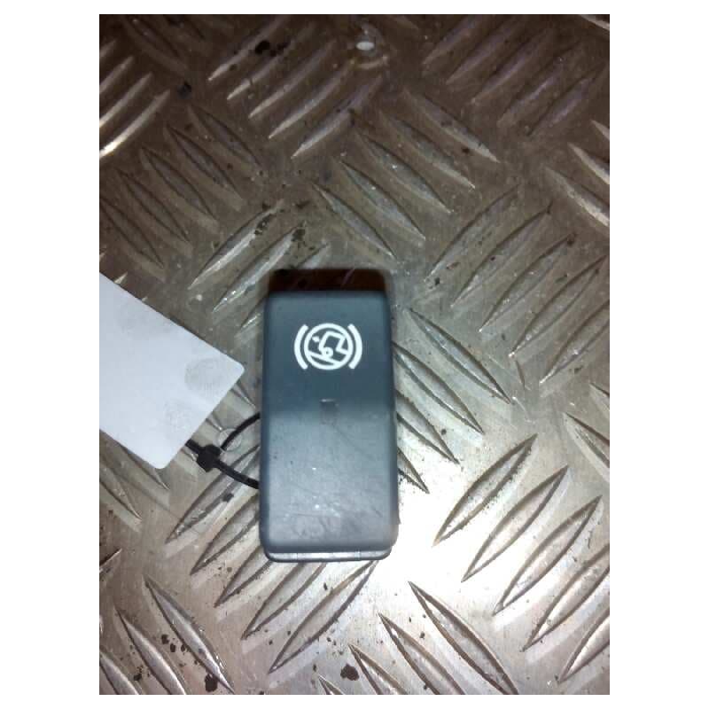 Recambio de interruptor para renault premium route 2006 fas 4x2 larga distancia referencia OEM IAM 5010589791 - Blanco