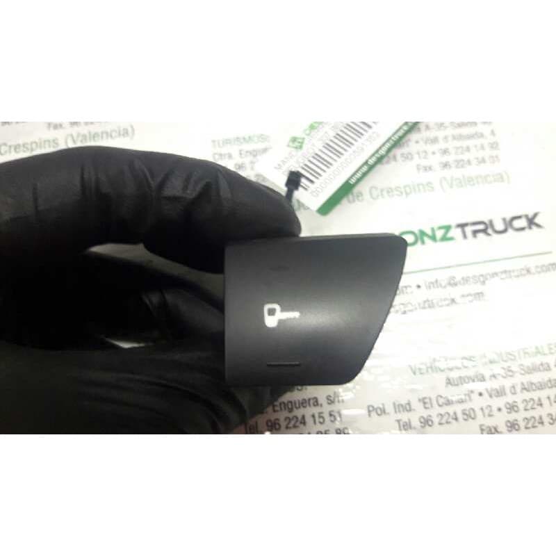 Recambio de mando cierre centralizado para peugeot 307 berlina (s2) xt referencia OEM IAM 9636668477