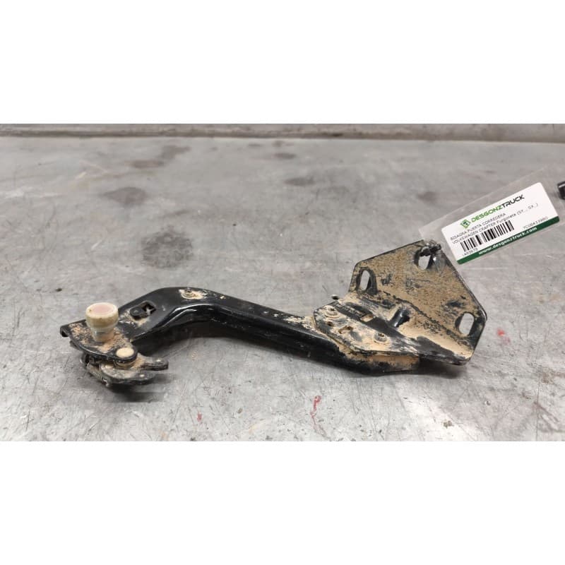 Recambio de bisagra puerta corredera para volkswagen crafter furgoneta (sy_, sx_) 2.0 tdi referencia OEM IAM 7C0843398G INFERIO - Blanco