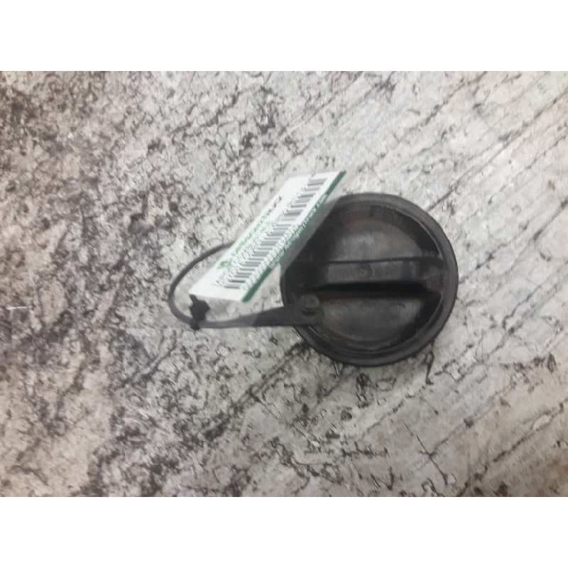 Recambio de tapon combustible para toyota corolla verso (r1) 1.8 luna referencia OEM IAM