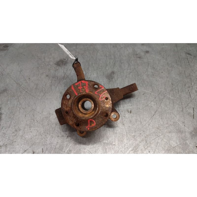 Recambio de mangueta delantera derecha para nissan note (e11e) acenta referencia OEM IAM - Rojo