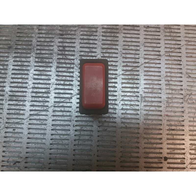 Recambio de warning para mercedes-benz mb serie:100 d caja abierta (w631) 2.4 diesel referencia OEM IAM - Blanco