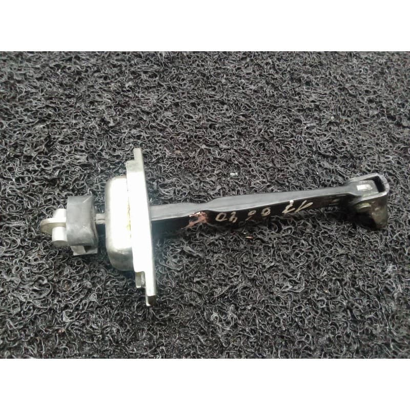 Recambio de retenedor puerta delantera derecha para toyota prius (nhw30) advance referencia OEM IAM - Blanco