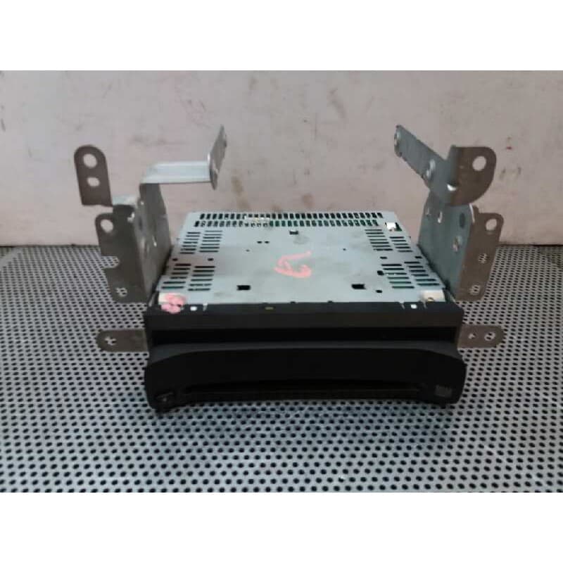 Recambio de cargador cd para nissan primera berlina (p12) tekna referencia OEM IAM