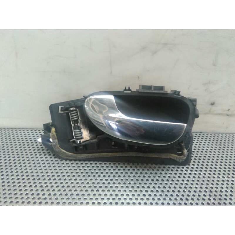 Recambio de maneta interior delantera izquierda para peugeot 307 berlina (s2) 1.6 hdi referencia OEM IAM 9643604577 9658269577 - Negro