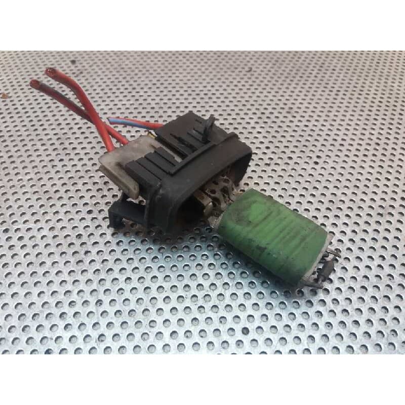 Recambio de resistencia calefaccion para volkswagen lt caja cerrada / combi (mod. 1997) 2.8 td referencia OEM IAM X17650583B - Blanco