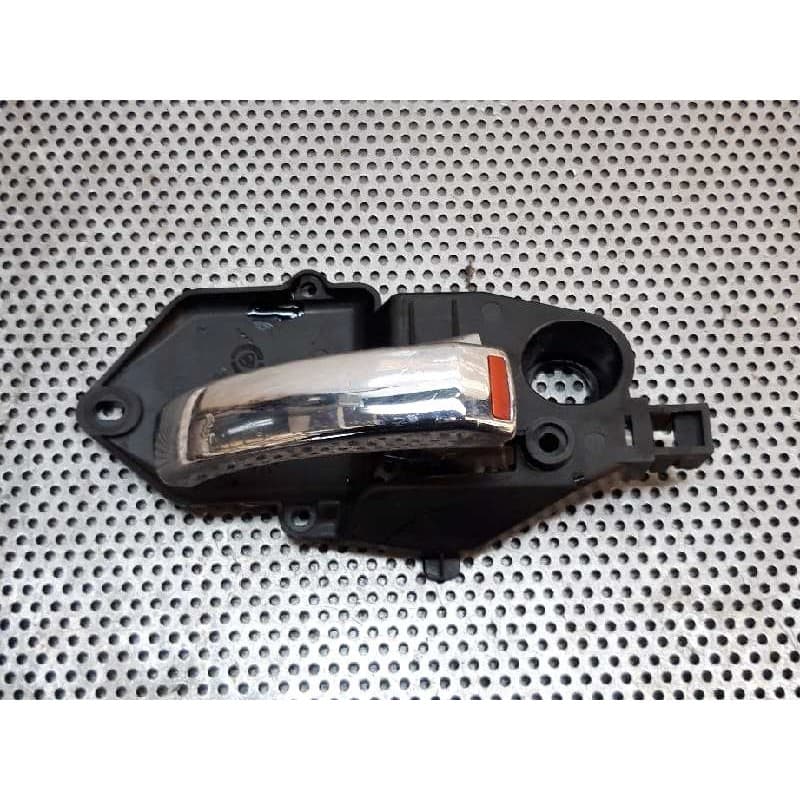 Recambio de maneta interior delantera derecha para fiat nuova 500 (150) lounge referencia OEM IAM 607048DX - Rojo