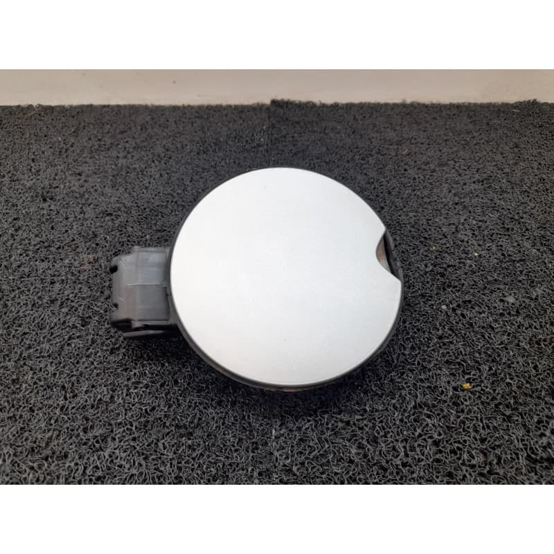 Recambio de tapa exterior combustible para citroën c3 picasso sx referencia OEM IAM - Gris