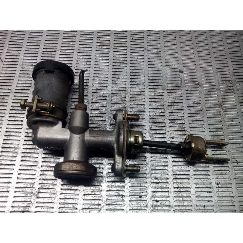 Recambio de bomba embrague para opel monterey 3.0 dti cat referencia OEM IAM - Azul