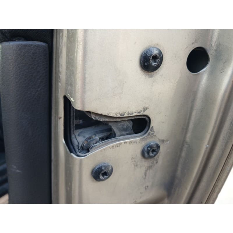 Recambio de cerradura puerta trasera derecha para ford galaxy i (wgr) 1.9 tdi referencia OEM IAM