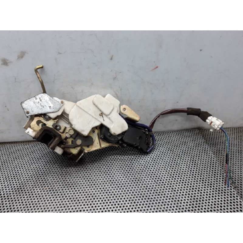 Recambio de cerradura puerta trasera izquierda para suzuki liana rh (er) 1.6 4wd referencia OEM IAM - Negro
