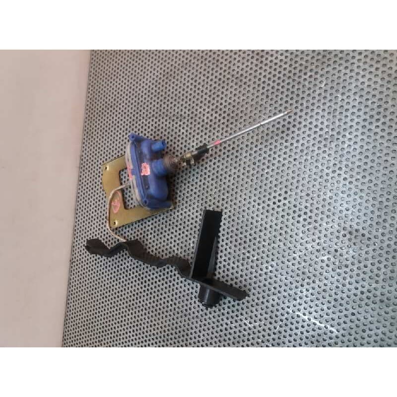 Recambio de motor cierre tapa combustible para seat ibiza (6k) 1.9 tdi referencia OEM IAM VDO - Blanco
