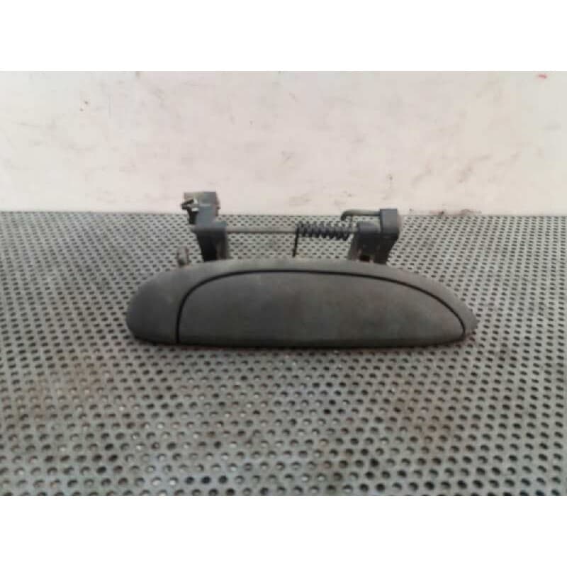 Recambio de maneta exterior trasera derecha para renault megane i fase 2 gandtour (ka..) 1.9 d authentique referencia OEM IAM - Blanco