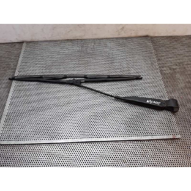 Recambio de brazo limpia trasero para mg mg zr 105 referencia OEM IAM VALEO - Azul