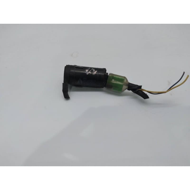 Recambio de bomba limpia para suzuki alto amf 310 glx referencia OEM IAM 384101M66151