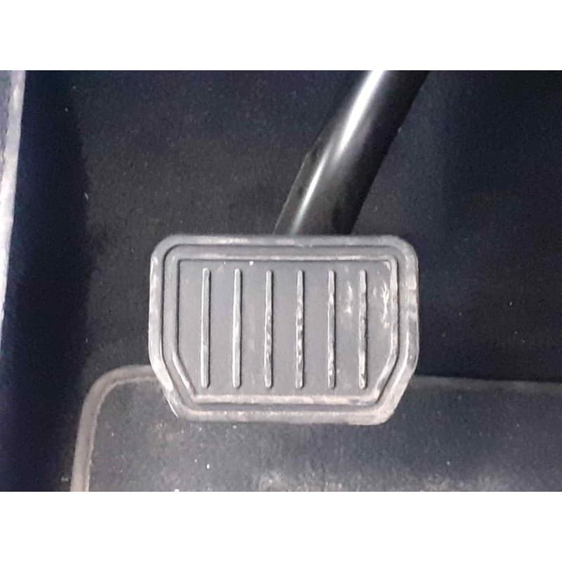 Recambio de pedal freno para tesla model y gran autonomia dual awd referencia OEM IAM - Blanco