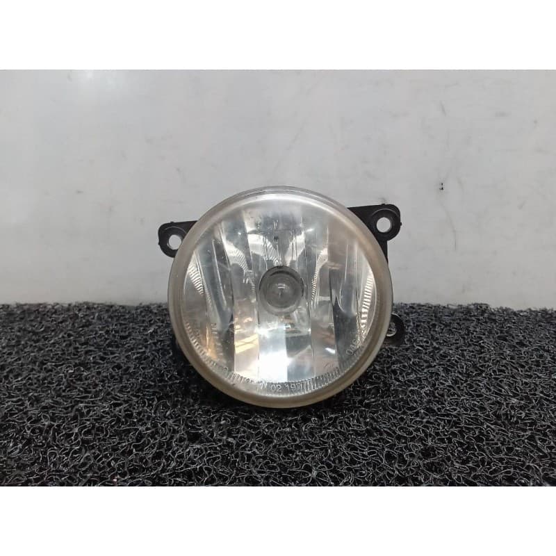 Recambio de faro antiniebla izquierdo para peugeot 206+ básico referencia OEM IAM A046193 - Blanco