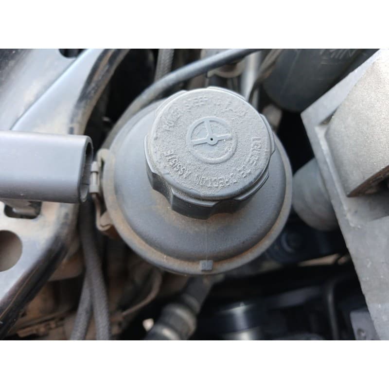 Recambio de deposito servo para volvo xc60 i suv (156) d3 / d4 referencia OEM IAM - Marrón