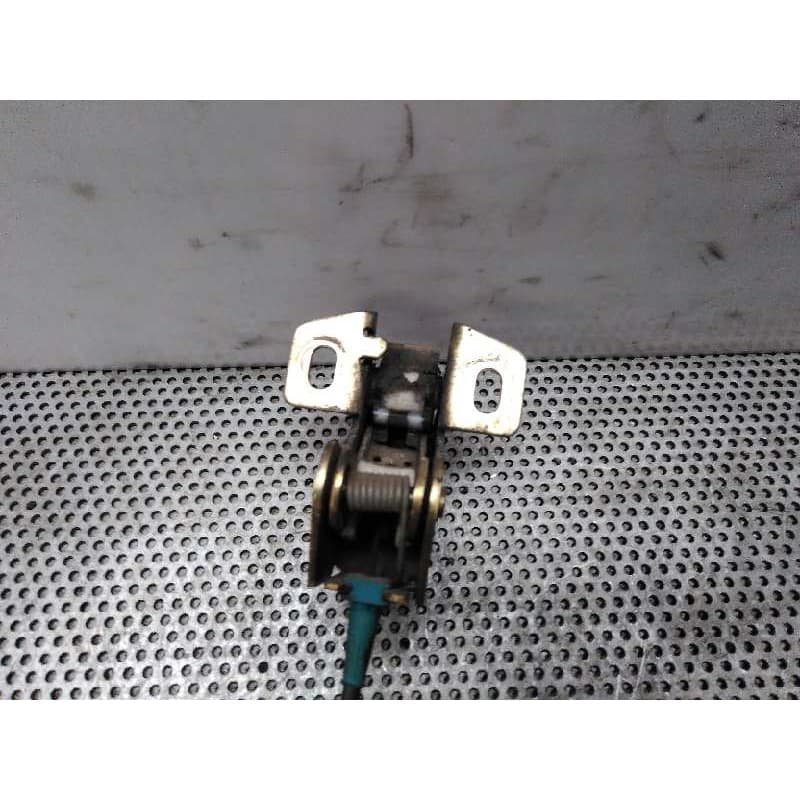 Recambio de cerradura puerta trasera derecha para ford fiesta courier furg. referencia OEM IAM - Blanco