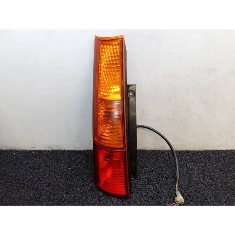 Recambio de piloto trasero izquierdo para suzuki ignis rm (mh) básico referencia OEM IAM - Gris
