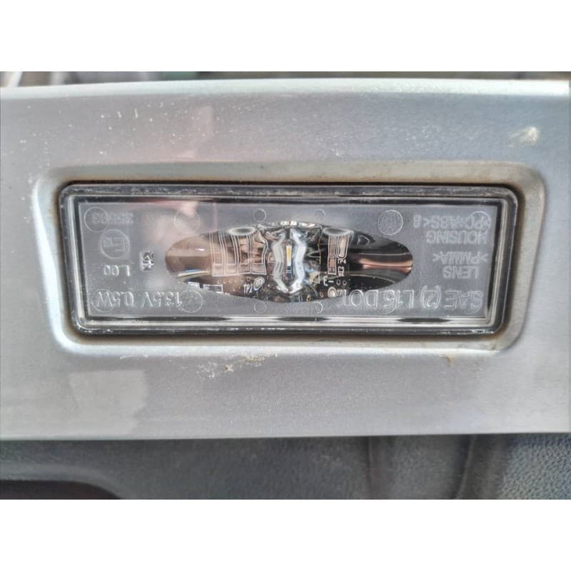Recambio de piloto matricula para renault captur ii e-tech engineered referencia OEM IAM - Gris