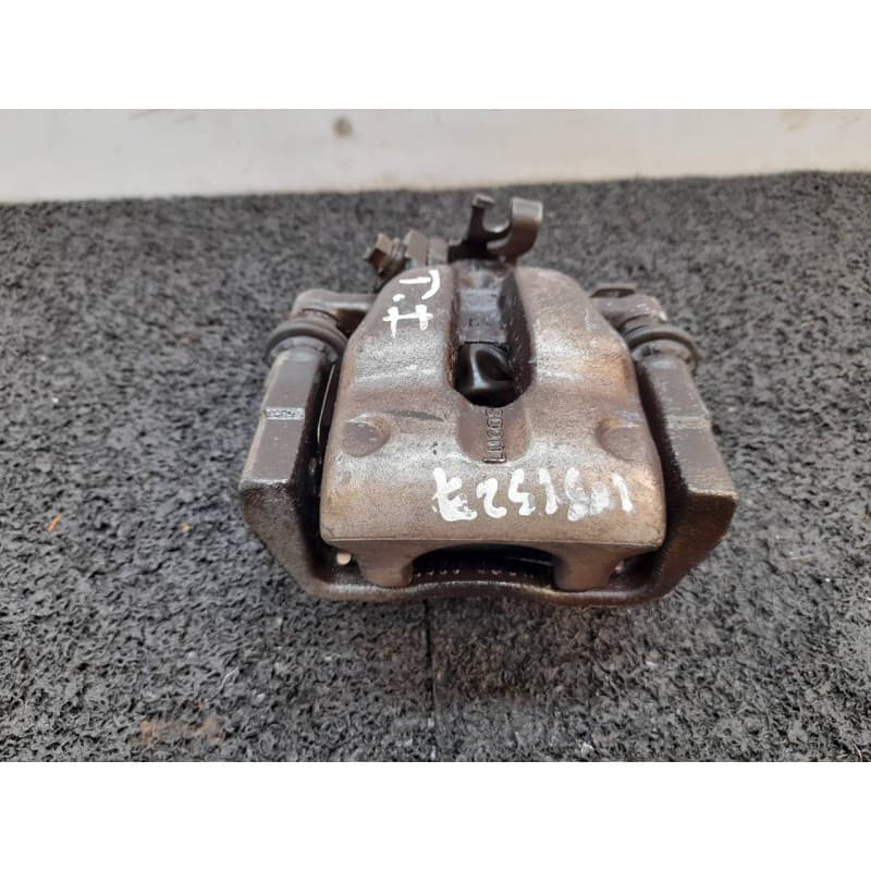 Recambio de pinza de freno trasera izquierda para opel astra twin top cosmo referencia OEM IAM 8782 - Blanco