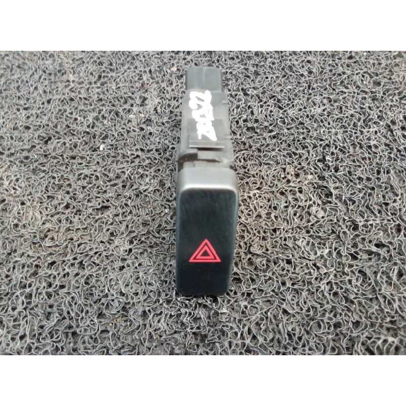 Recambio de warning para mazda 323 berlina f/s (bj) 2.0 td f exclusive referencia OEM IAM - Blanco