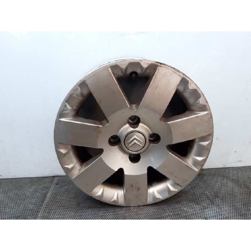 Recambio de llanta para citroën c3 pluriel 1.4 referencia OEM IAM 6JX15CH4-24