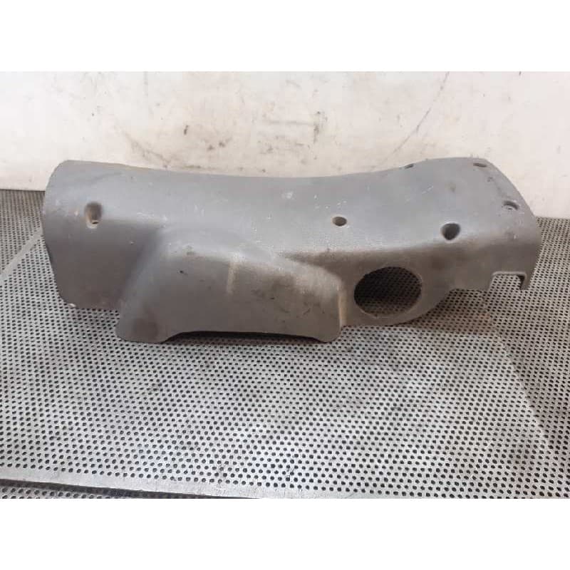 Recambio de tapa volante superior para nissan cabstar 01.04 cabina doble cabina doble referencia OEM IAM - Blanco