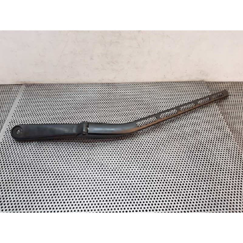 Recambio de brazo limpia delantero izquierdo para mercedes-benz clase clk (w209) coupe 270 cdi (209.316) referencia OEM IAM A231 - Negro