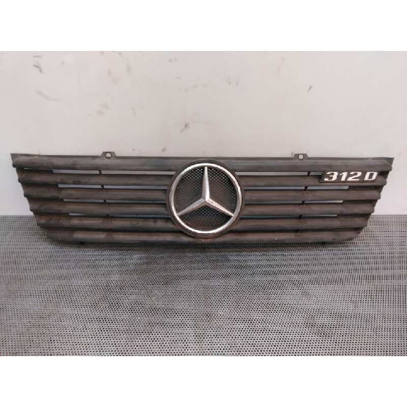 Recambio de rejilla delantera para mercedes-benz sprinter (w901,w903) combi 2.9 turbodiesel referencia OEM IAM - Blanco
