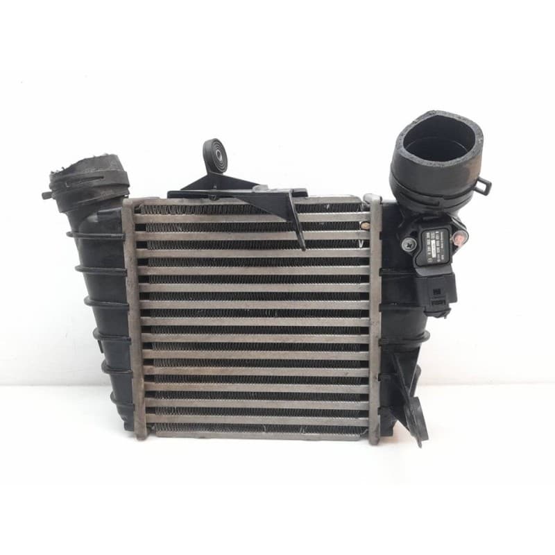 Recambio de intercooler para volkswagen fox (5z1) básico referencia OEM IAM 6Q0146804A 0281002399 VALEO - Rojo