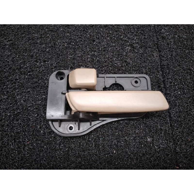 Recambio de maneta interior trasera izquierda para kia carens (un) emotion referencia OEM IAM 82613UN000 - Negro