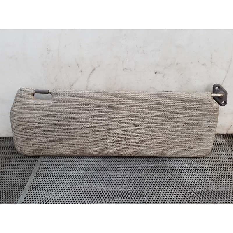 Recambio de parasol derecho para nissan cabstar 01.04 cabina doble cabina doble referencia OEM IAM - Blanco