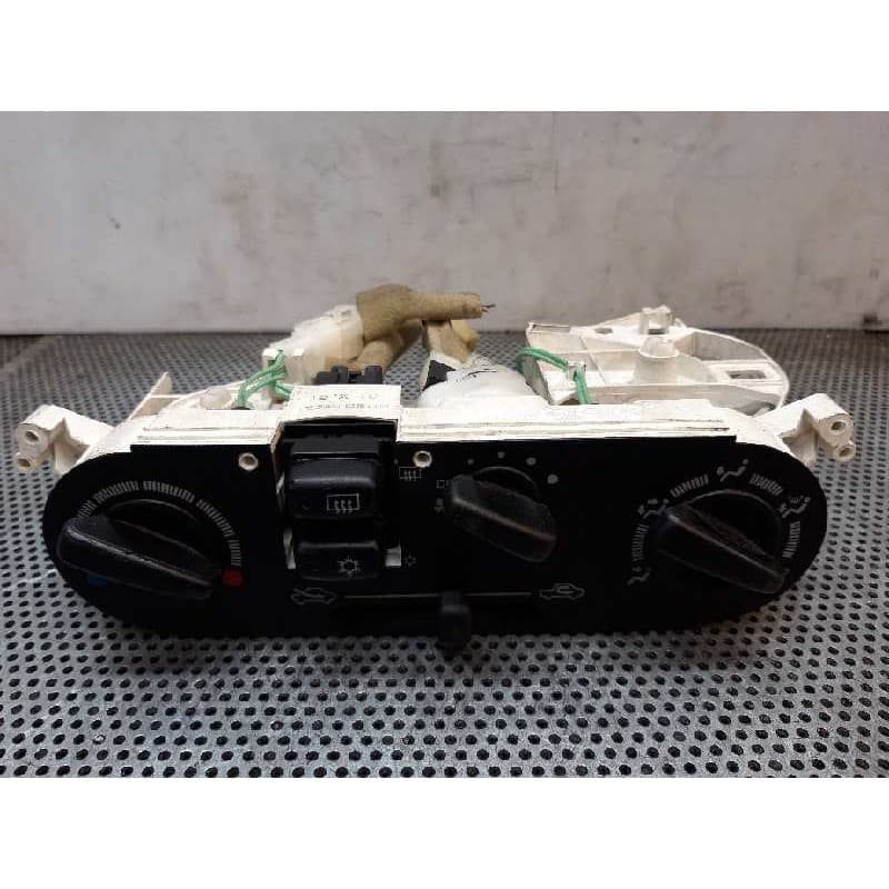 Recambio de mando calefaccion / aire acondicionado para mitsubishi colt (cj0) 1600 glx referencia OEM IAM MR201365 - Verde