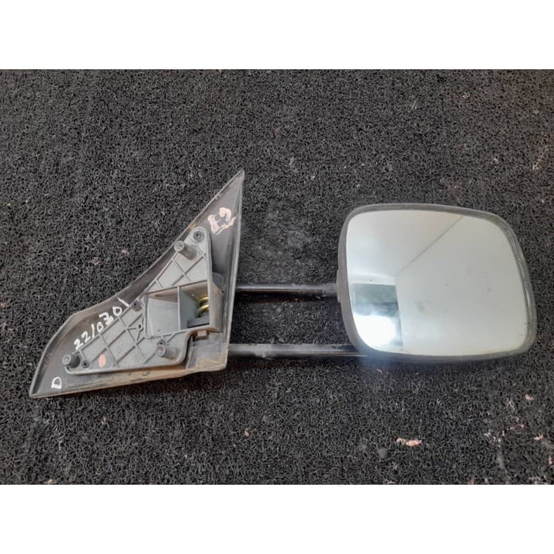 Recambio de retrovisor derecho para opel combo (corsa b) tour referencia OEM IAM