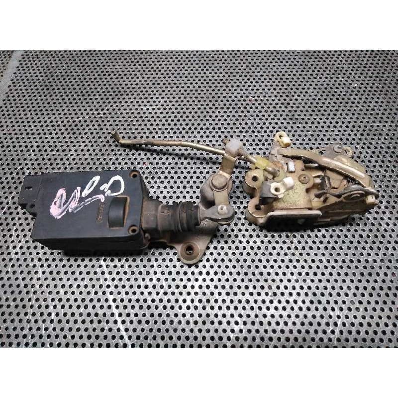 Recambio de cerradura puerta delantera derecha para mitsubishi galloper (hyundai) 2.5 turbodiesel referencia OEM IAM - Azul