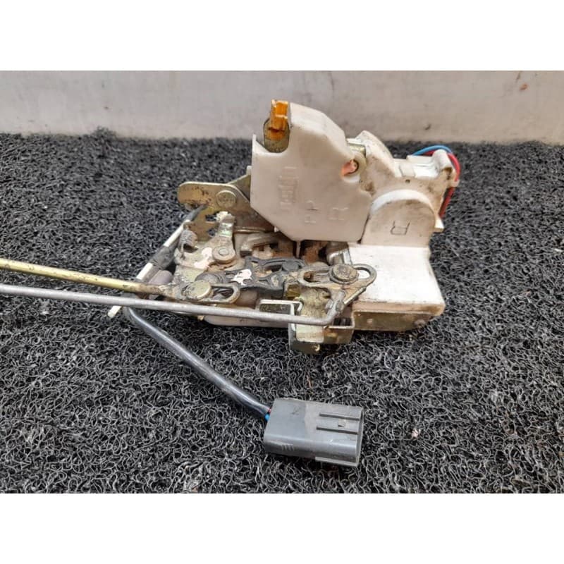 Recambio de cerradura puerta delantera derecha para mazda mx-5 (nb) 1.9 magic referencia OEM IAM - Verde