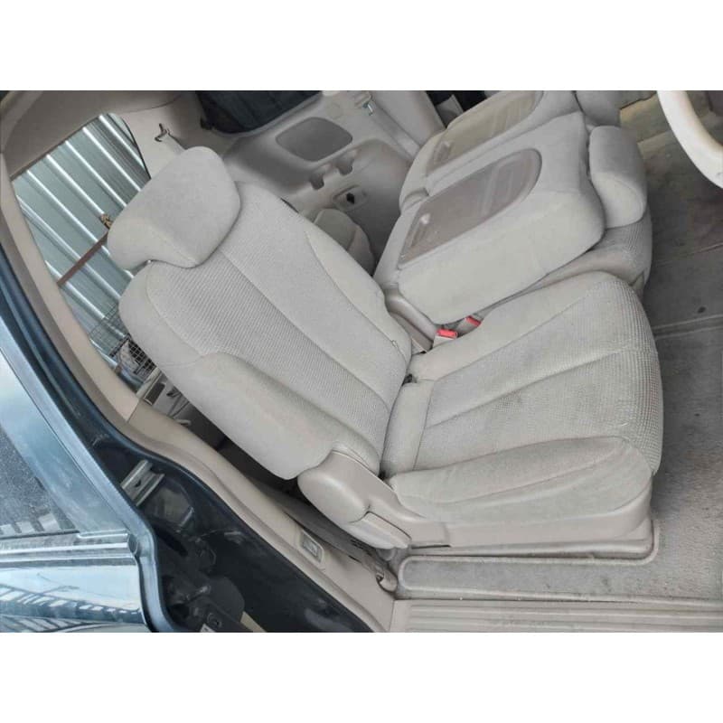 Recambio de asientos trasero derecho para kia carnival 2.9 crdi vgt active referencia OEM IAM - Negro