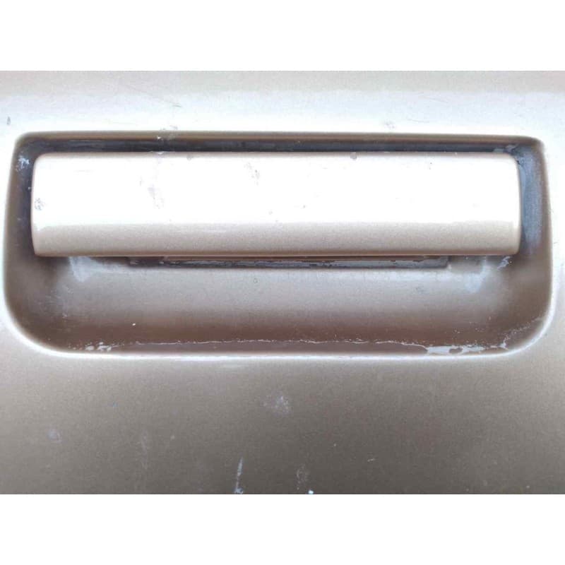 Recambio de maneta exterior delantera derecha para chevrolet camaro cabrio piel referencia OEM IAM - Marrón