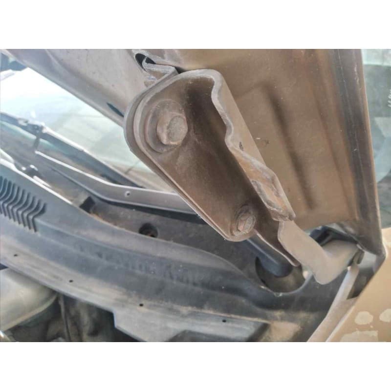 Recambio de bisagra capot izquierda para chevrolet camaro cabrio piel referencia OEM IAM - Marrón