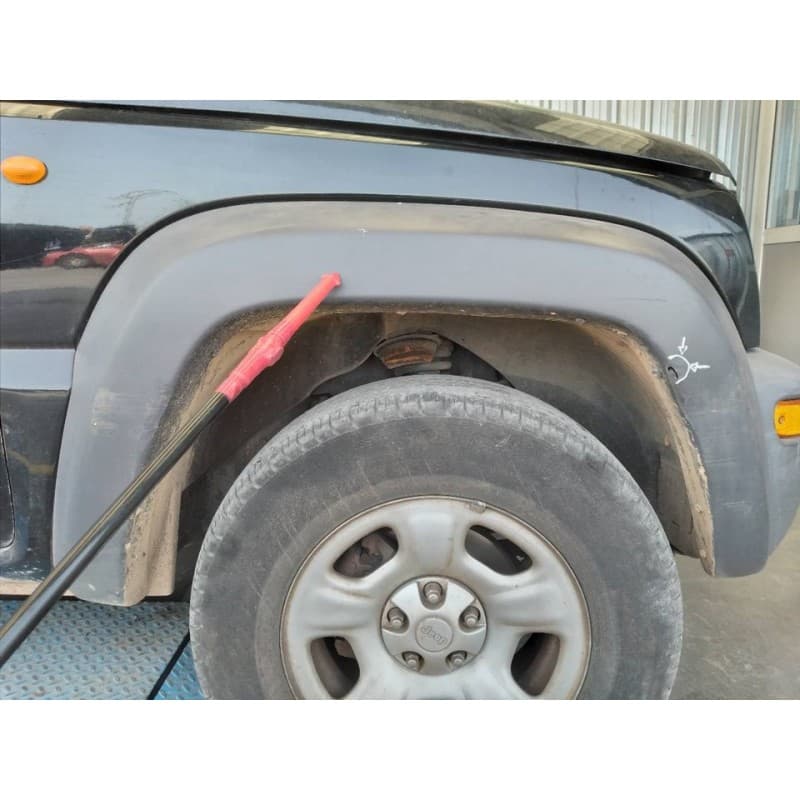 Recambio de aletin delantero derecho para chrysler jeep cherokee (kj) 2.5 crd sport referencia OEM IAM - Negro